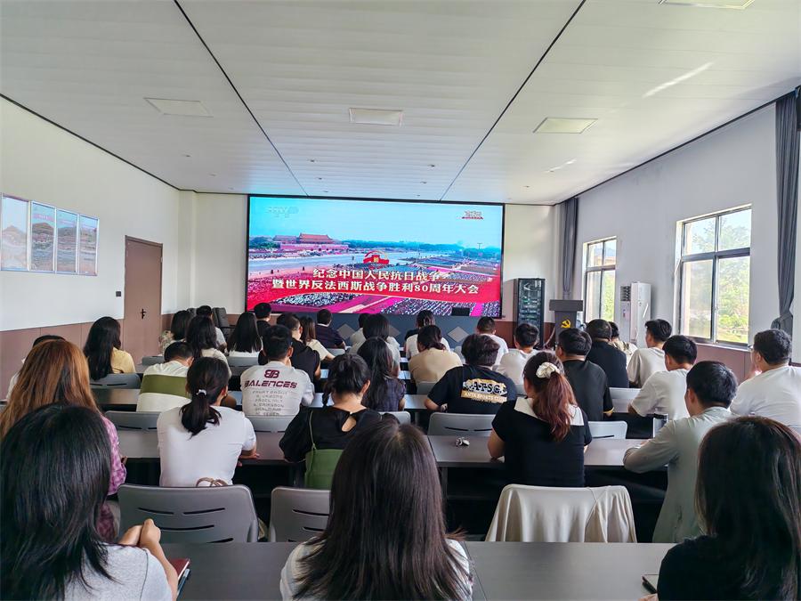 B5A95CCC757C4A4F635A7B729A1A9B7C.jpg B5A95CCC757C4A4F635A7B729A1A9B7C.jpg